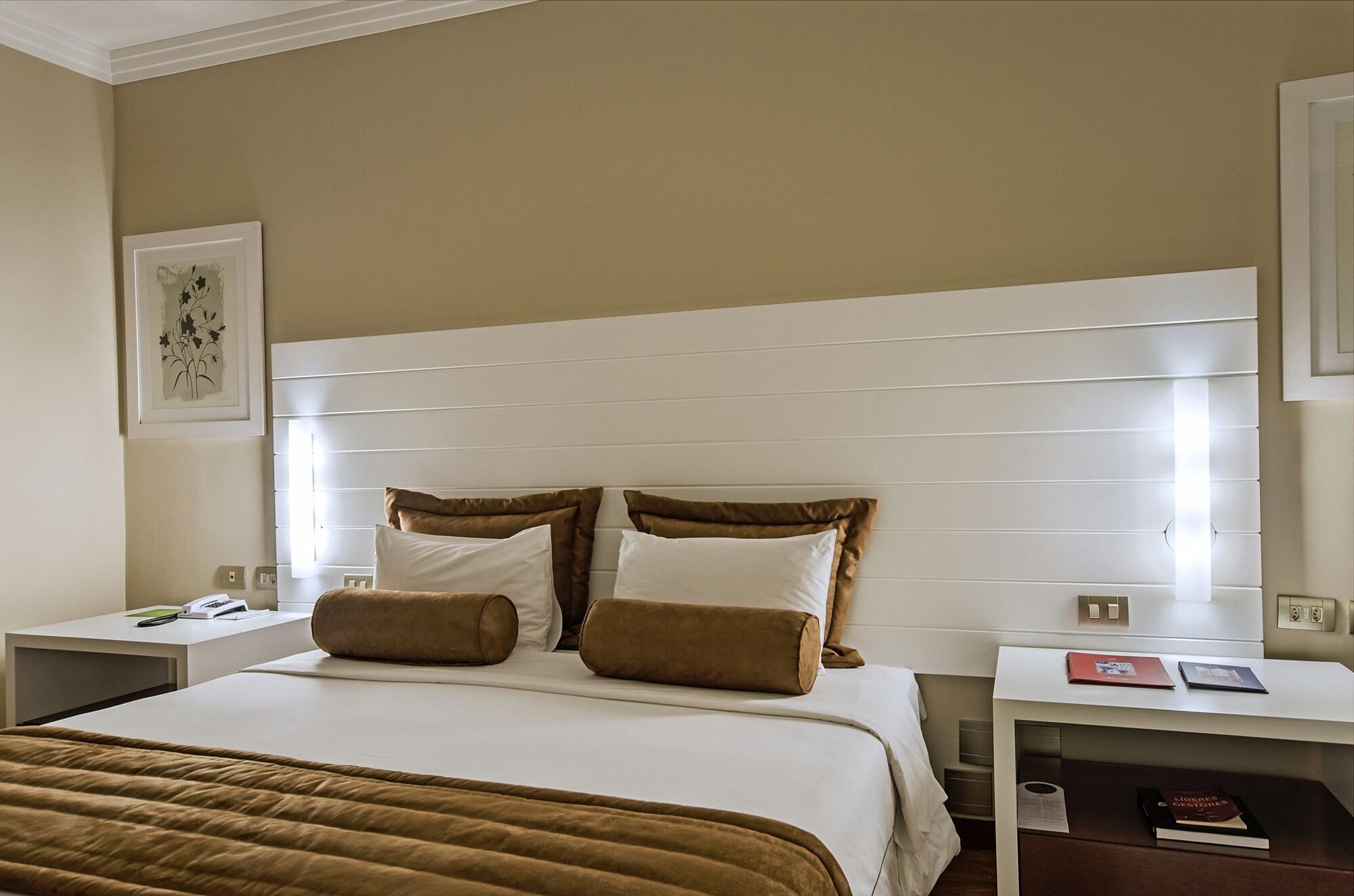 Hotel Transamerica Sao Paulo Dış mekan fotoğraf A bedroom at the hotel