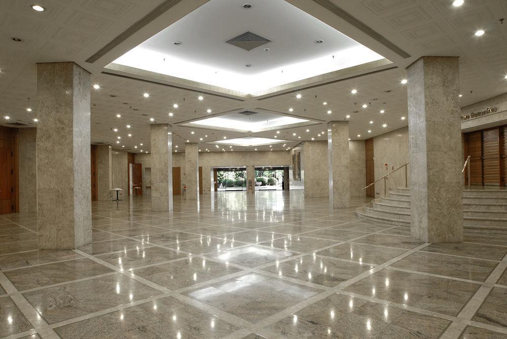 Hotel Transamerica Sao Paulo Dış mekan fotoğraf The lobby of the National Library of Greece