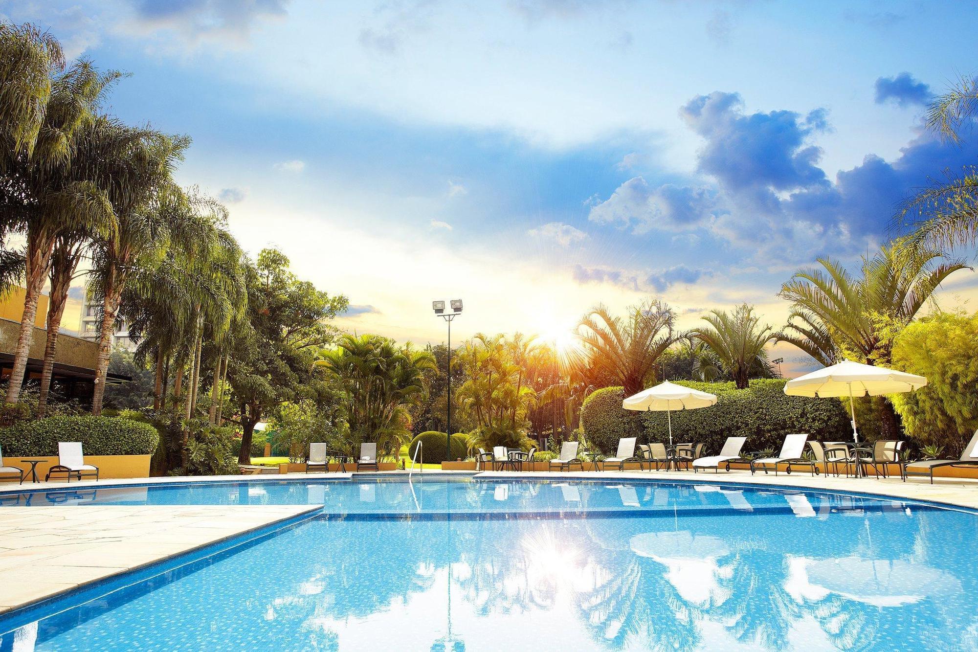 Hotel Transamerica Sao Paulo Dış mekan fotoğraf The pool at the hotel