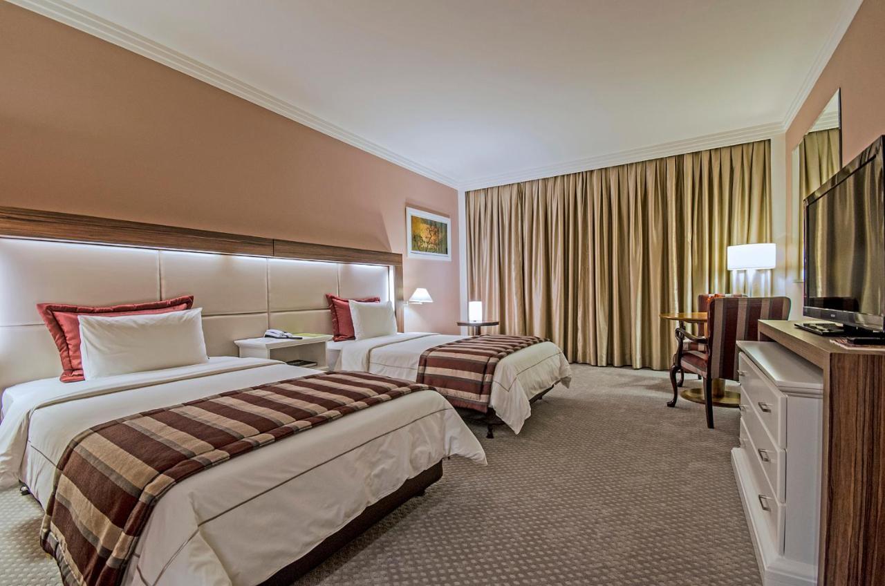 Hotel Transamerica Sao Paulo Oda fotoğraf A guest room at the hotel